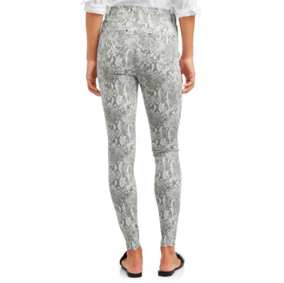 NWT time and tru print jeggings, snake print leggings, stretchy pants, leggings - Picture 3 of 4